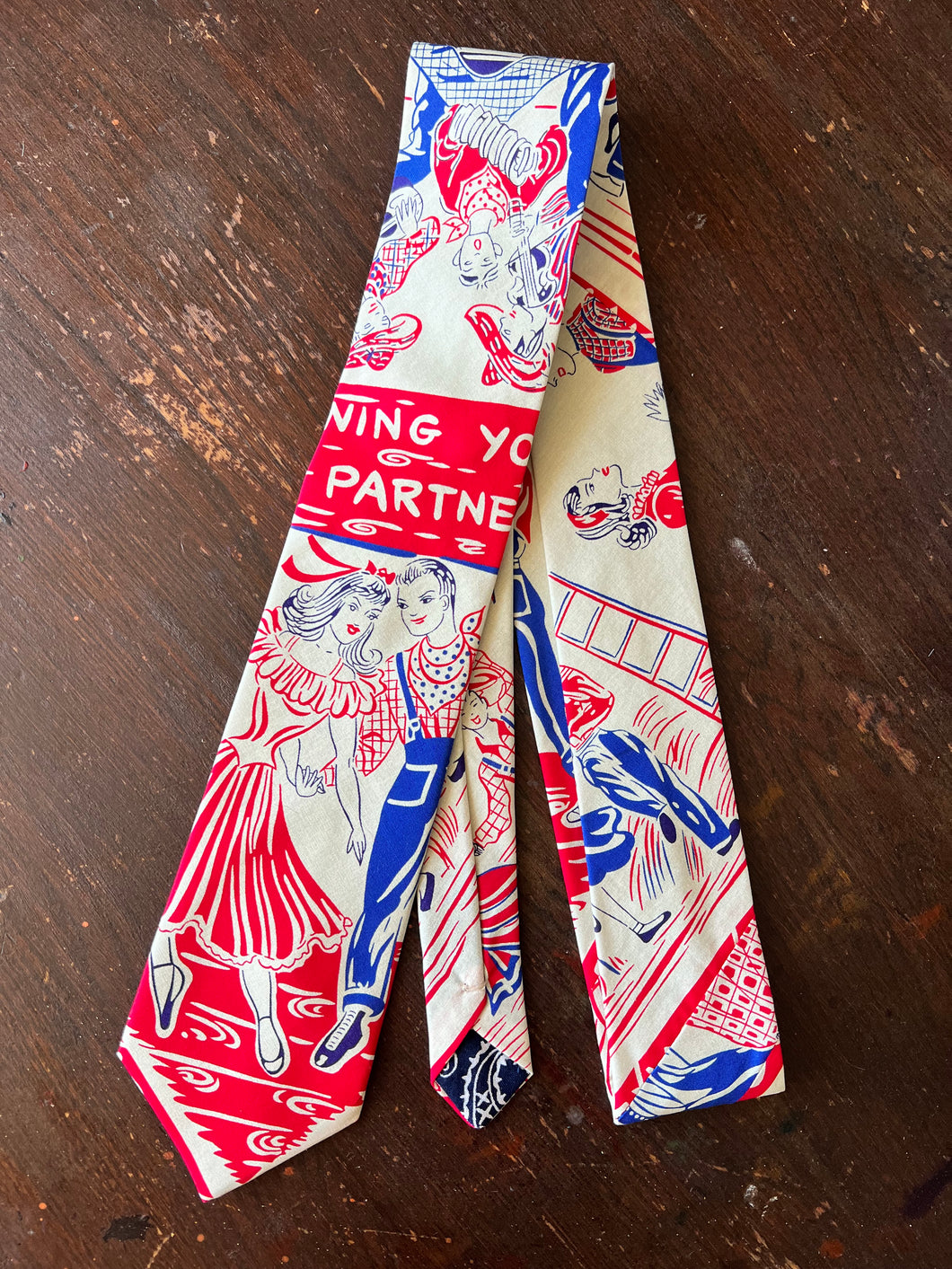 Adult Tie- 100% Cotton. Square Dancers in Red and Blue.