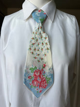 Peewee Tie- Red/Green/Blue Roses